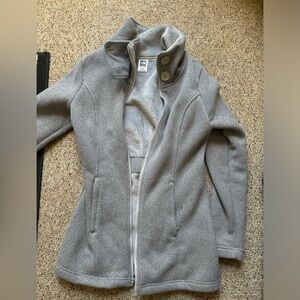 Women’s lightweight North Face jacket